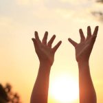 Oração Forte: Como a oração pode transformar sua vida para melhor